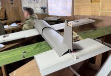 «Убежать — не вариант, дрон быстрее тебя»: как в зоне СВО обучают бойцов противодействовать беспилотникам