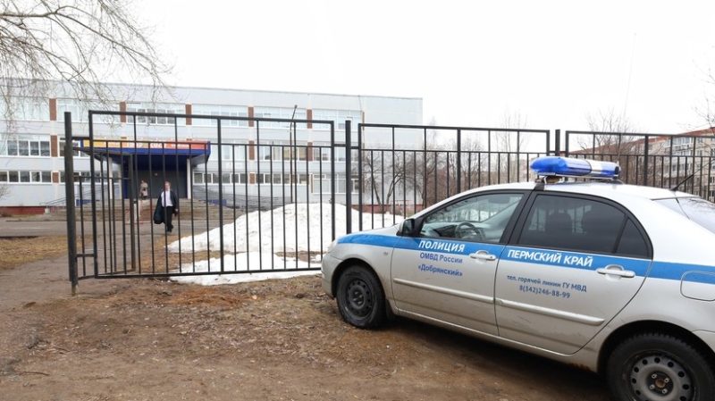Убийство из-за недопуска к экзаменам: что известно о нападении девятиклассника на учительницу в Пермском крае