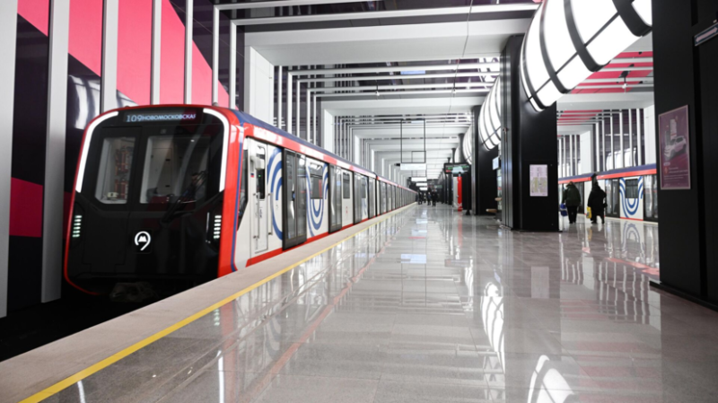 Участок метро от «Делового центра» до «Бульвара Генерала Карбышева» откроют в этом году