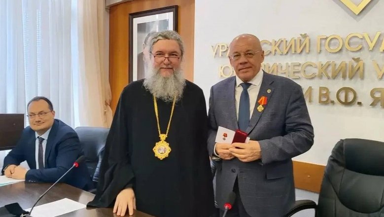 В Екатеринбурге на территории УрГЮУ построят православный храм