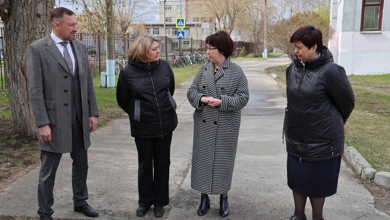В Каменске-Уральском обновят здание школы № 60 и построят новую спортплощадку
