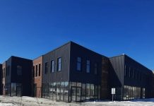 В Новосибирске завершили ещё один долгострой на улице Ватутина