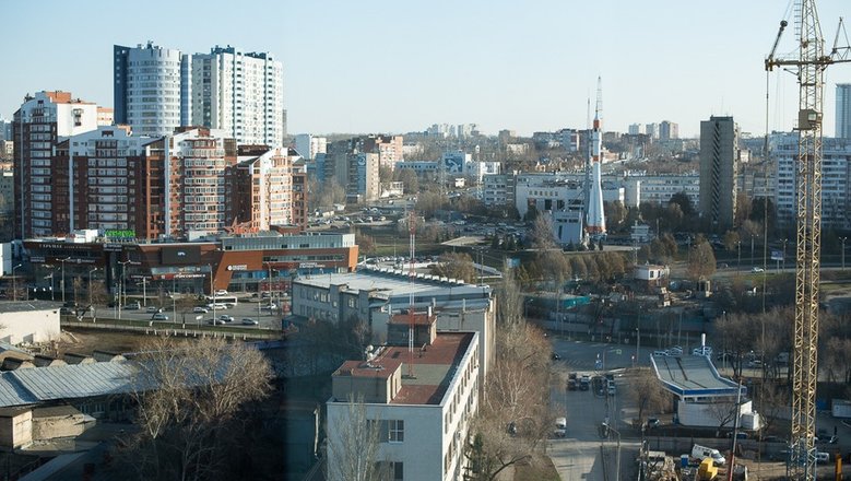 В Самаре за сутки отремонтировали ямы на восьми улицах