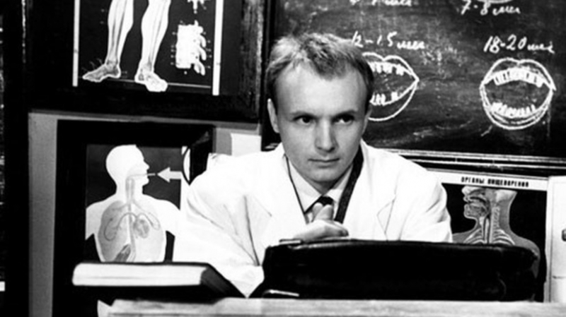 Харатьян назвал смерть Мягкова всенародной утратой