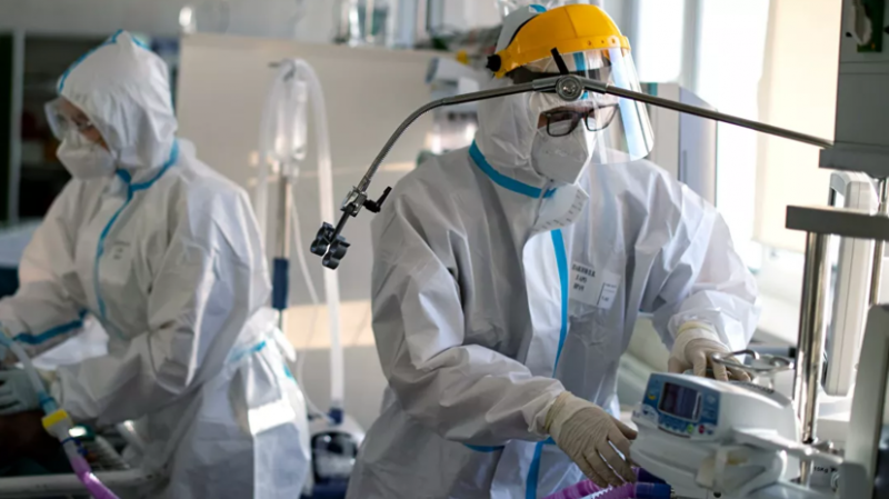 Кабмин выделил 1,6 млрд рублей на оснащение медучреждений и школ