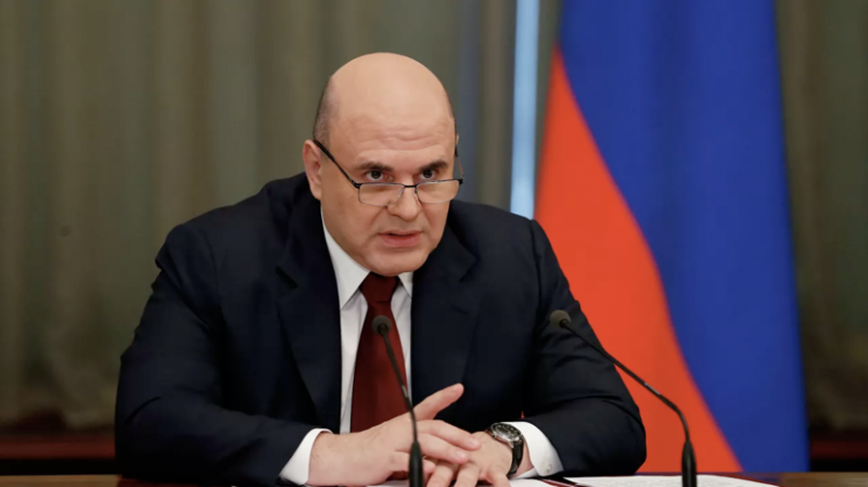 Мишустин прилетел в Казань