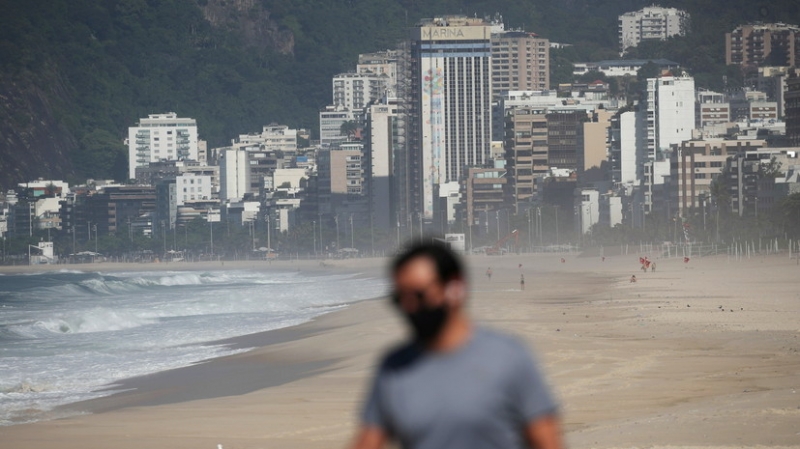 В Бразилии за сутки выявили почти 90 тысяч случаев коронавируса